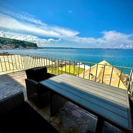 Seahouse Apartments Пиран Экстерьер фото